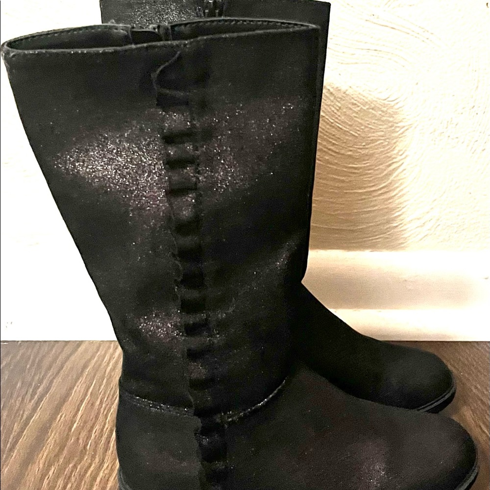 SO Girls Boots. Size 13.